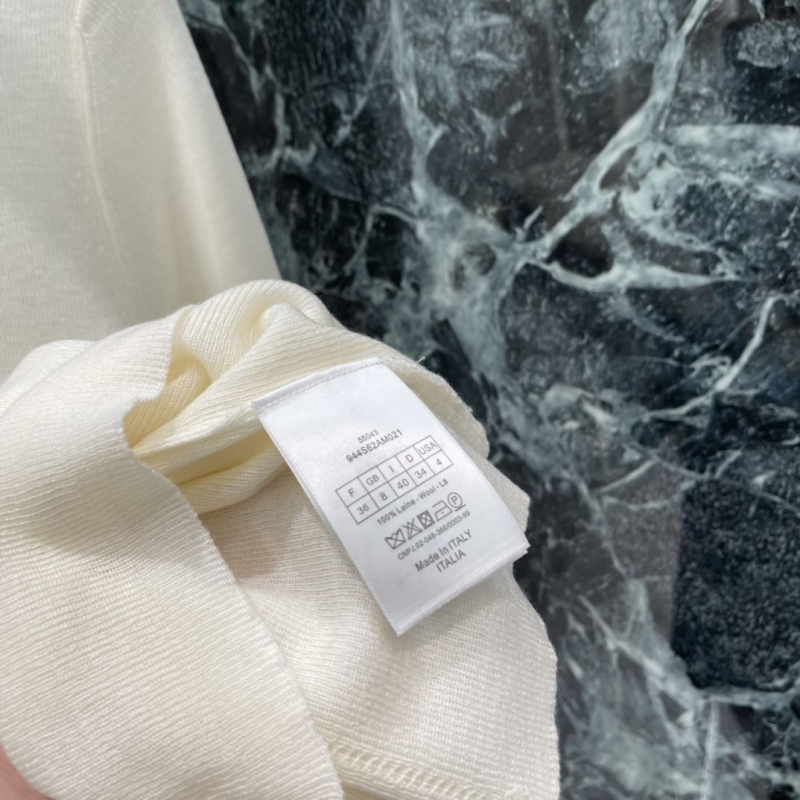 chr1st1an D10r shirts